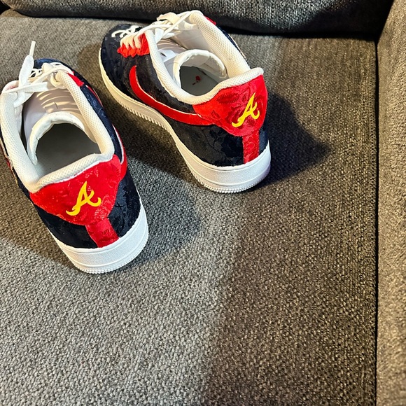Stylish Red and Blue Sneakers - Picture 3 of 5